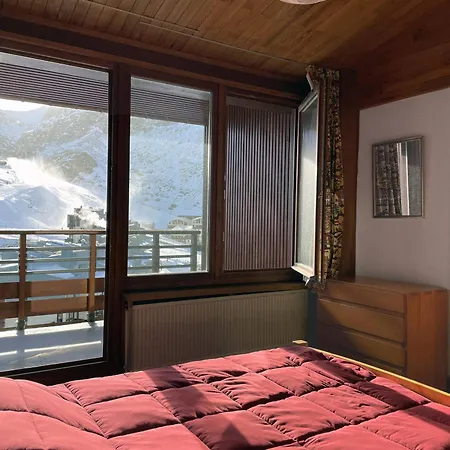 3 Pieces Skis Aux Pieds Avec Parking, Wifi Inclus, Val Claret